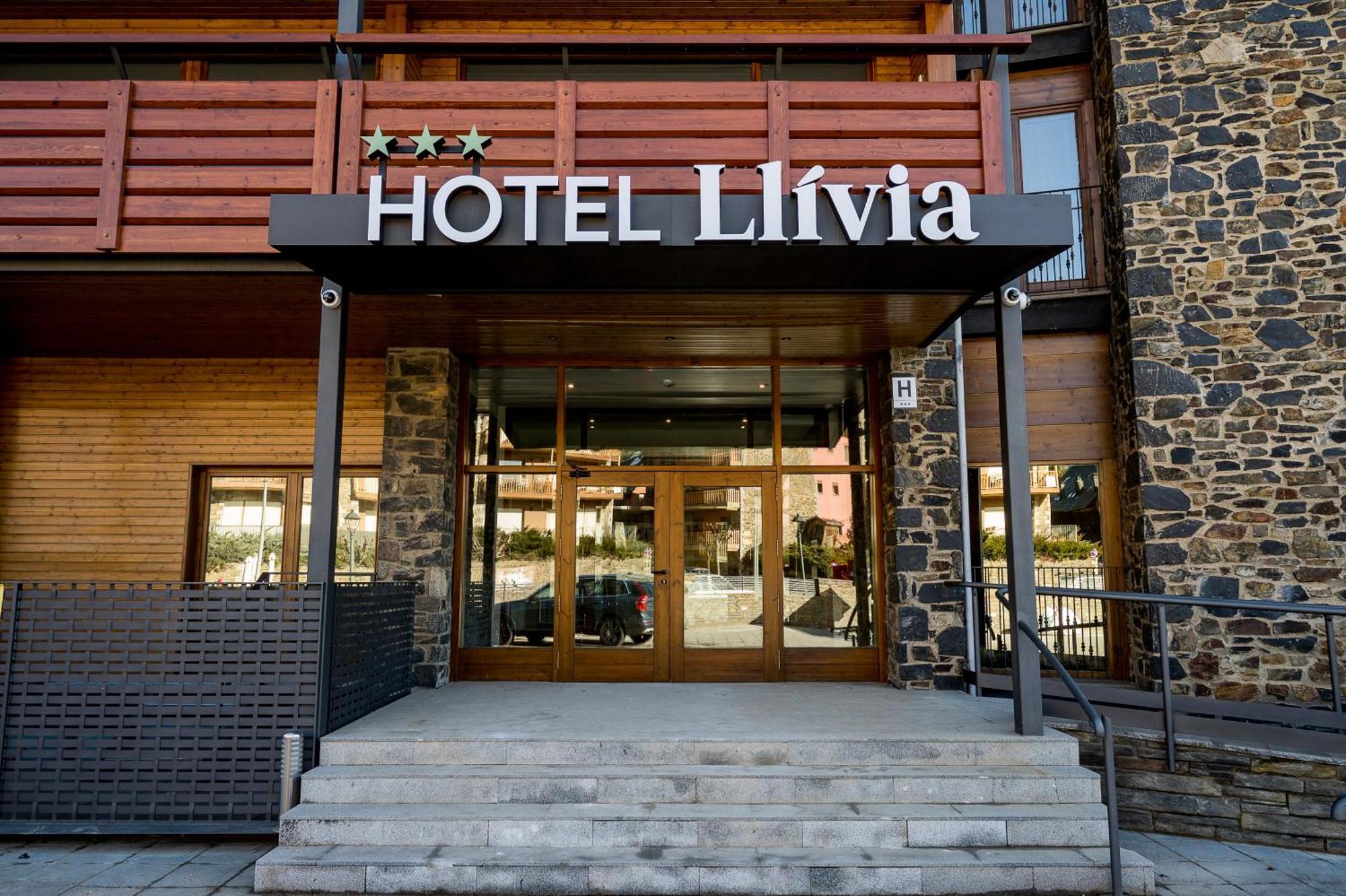 Hotel Llívia Extérieur photo